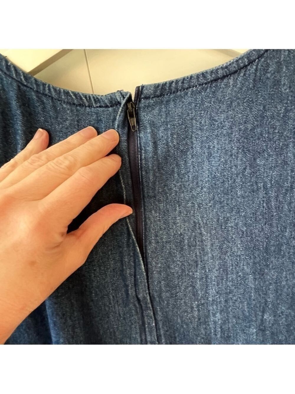 Vintage Denim Maxi Dress 100% Cotton Pintuck Embroidered Boho Cottagecore 14 - Picture 11 of 13